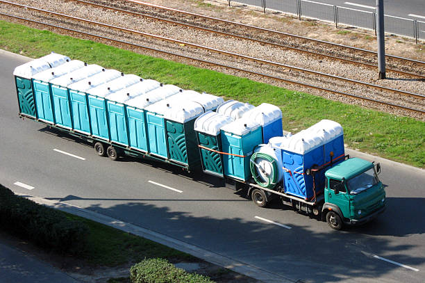 Best Porta potty delivery and setup  in Alderwood Manor, WA